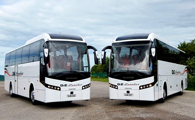45 seater tour bus
